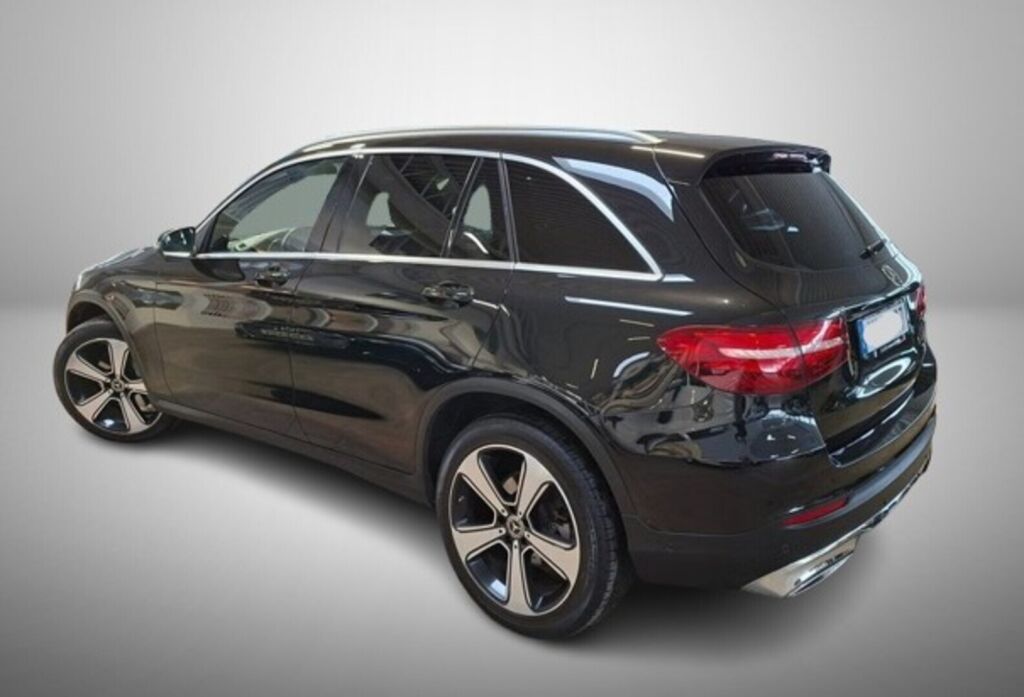 Mercedes-Benz GLC 2018 Musta