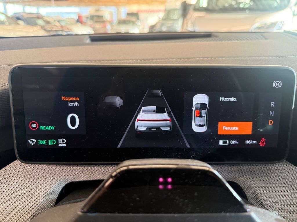 Polestar 4 2025 
