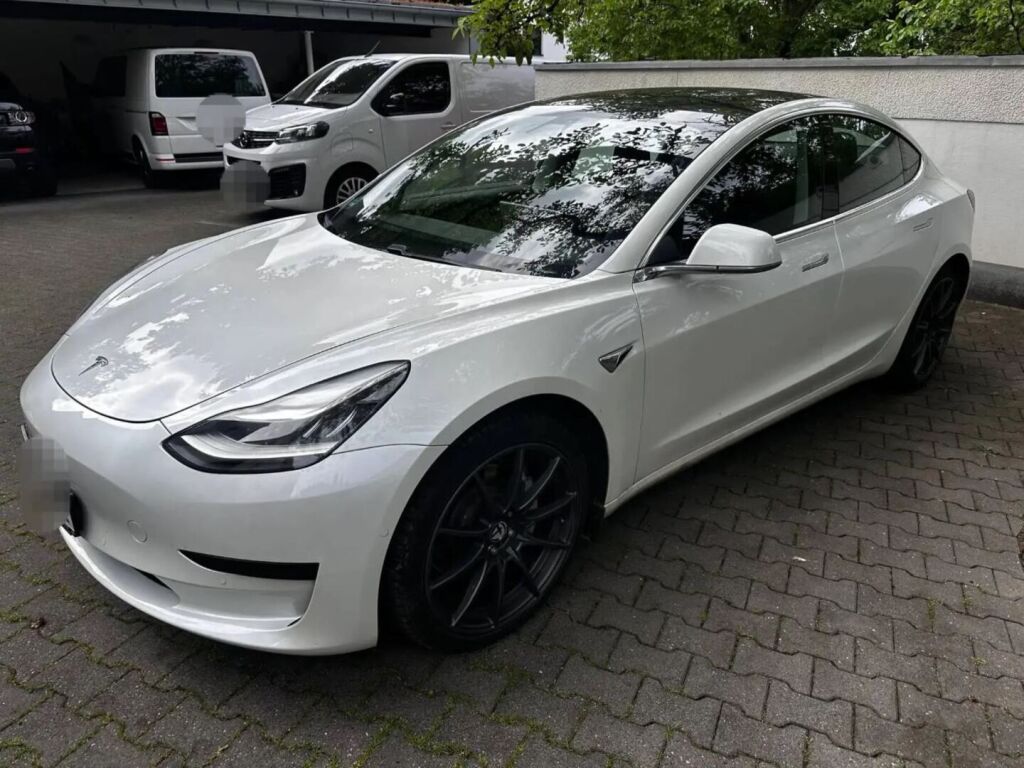 Tesla Model 3 2020 