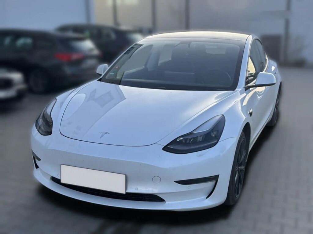 Tesla Model 3 2021 