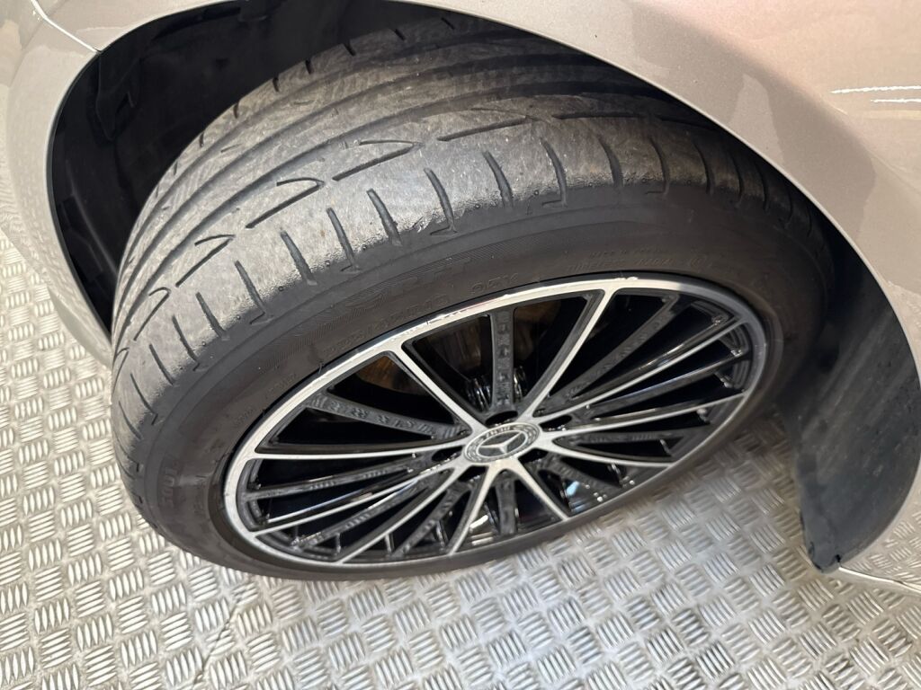 Mercedes-Benz C 2019 1