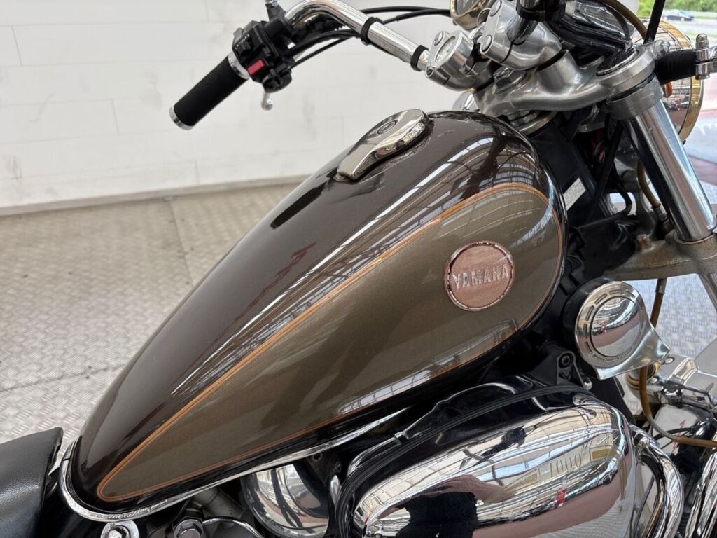 Yamaha XV 1985 Ruskea (beige)