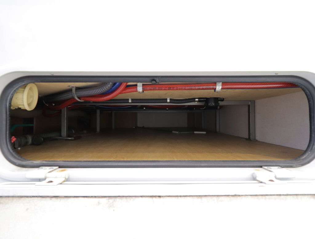 Eura mobil INTEGRA 606LSS 1998 Valkoinen