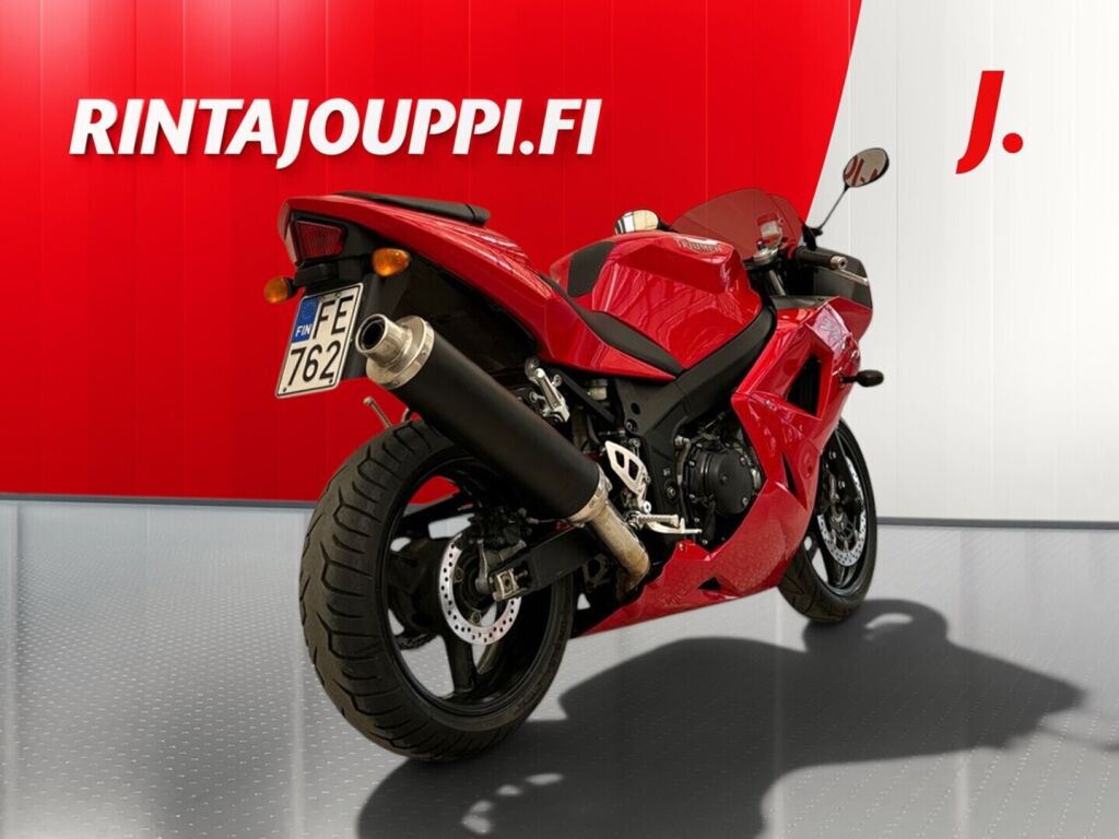 Triumph Daytona 2005 JV%O 270