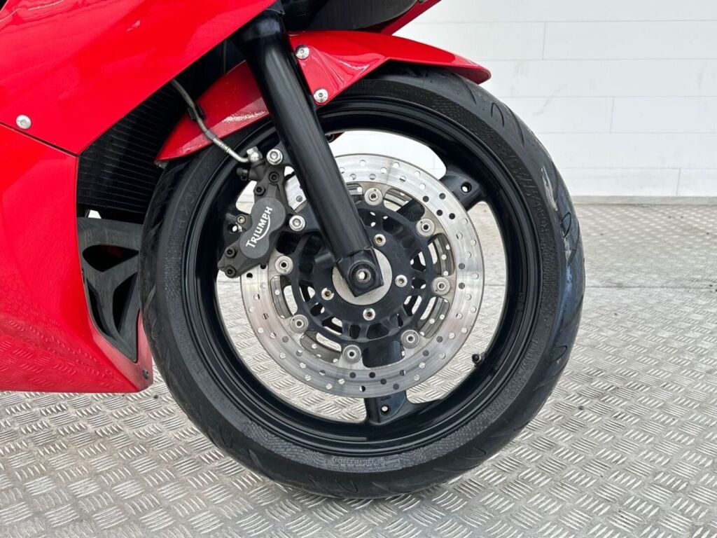 Triumph Daytona 2005 JV%O 270