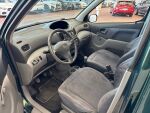 Toyota Yaris Verso 2000 Vihreä
