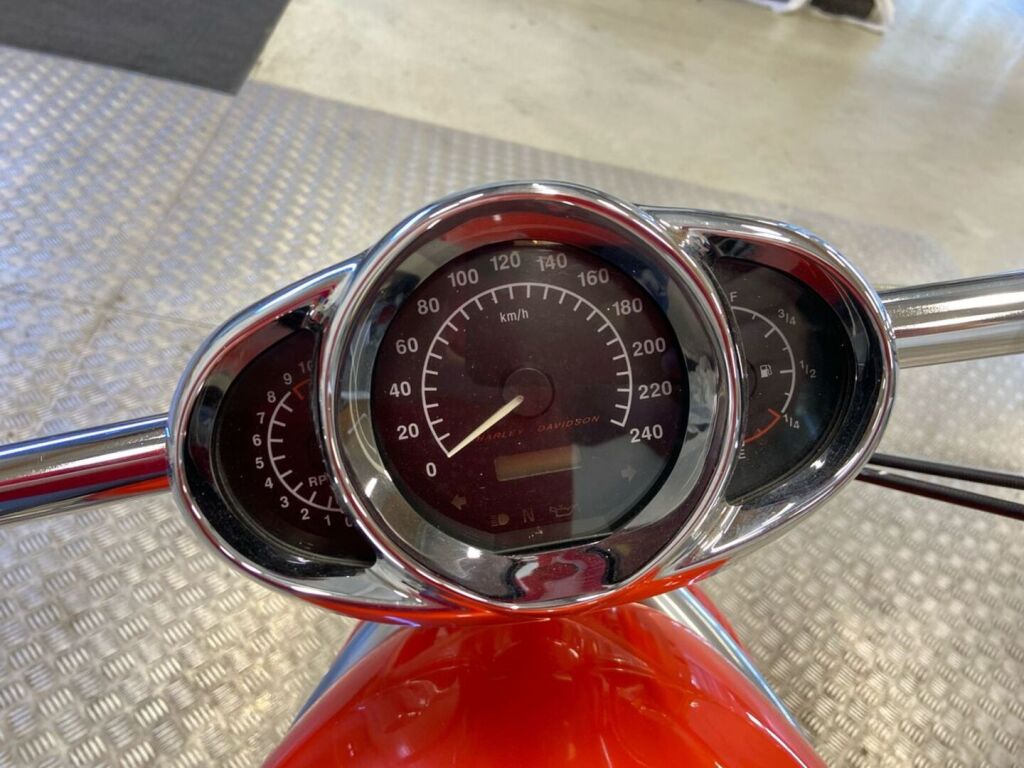 Harley-davidson VRSC 2005 