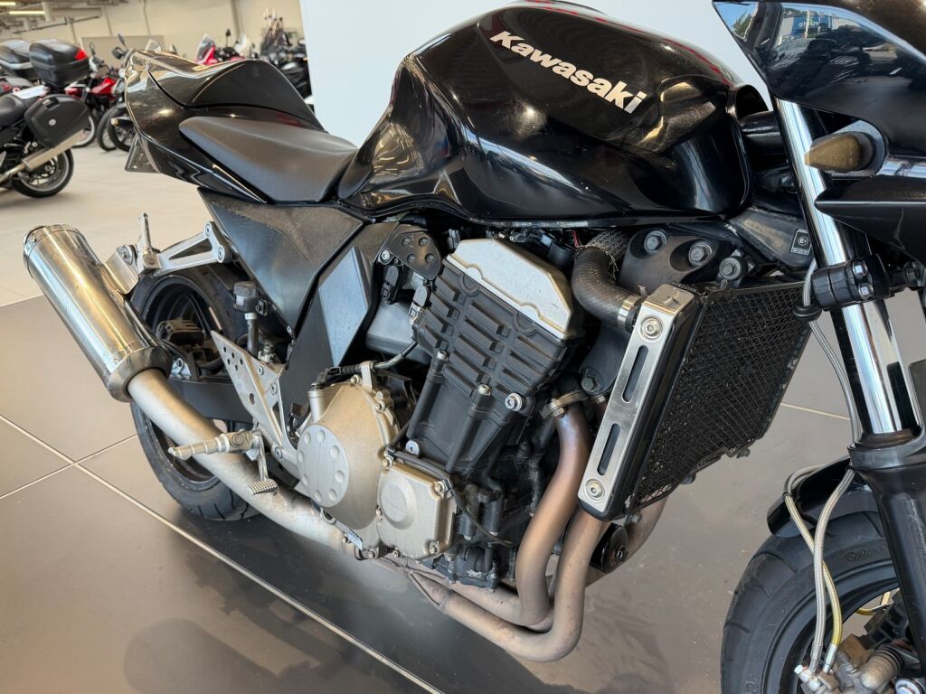 Kawasaki Z 2005 JL V 180