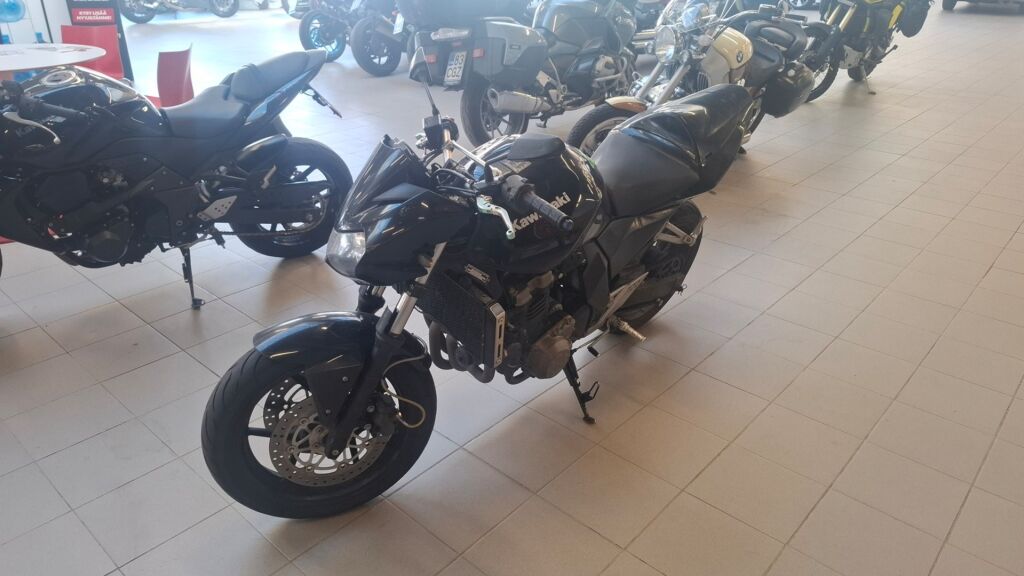 Kawasaki Z 2005 JL V 180
