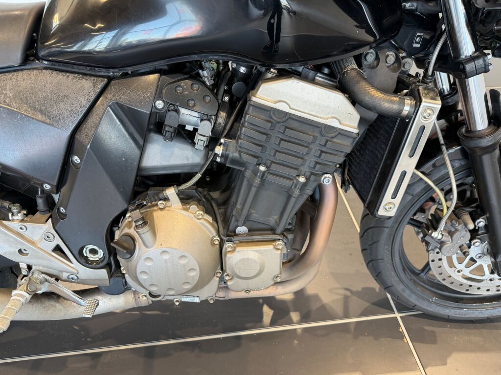 Kawasaki Z 2005 JL V 180