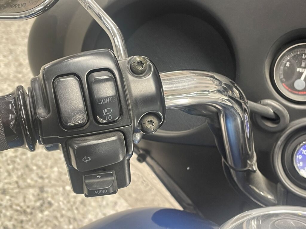 Harley-davidson TOURING 2005 Sininen