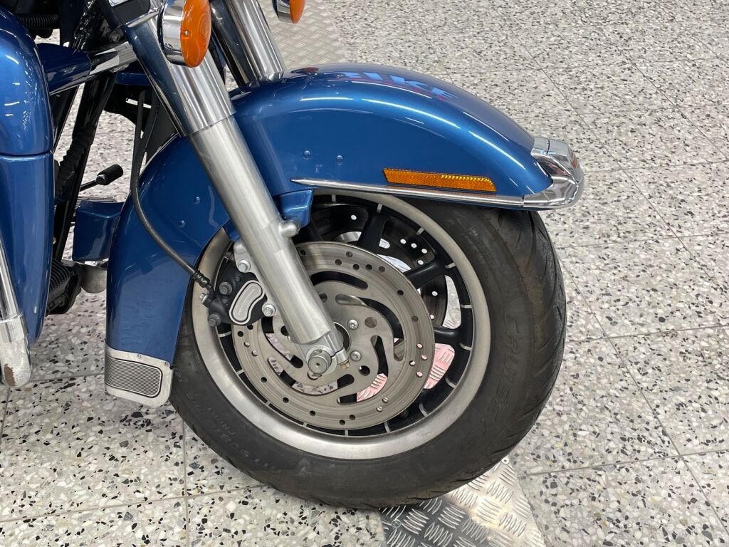 Harley-davidson TOURING 2005 Sininen