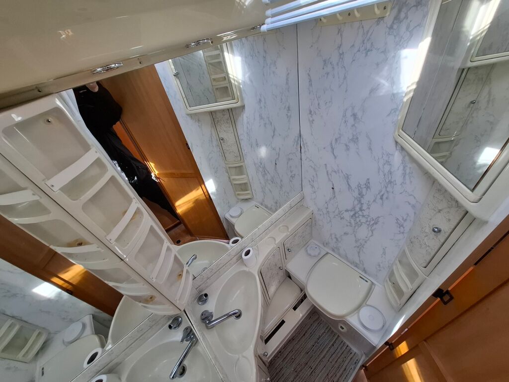 LMC 6600 TI 2002 Valkoinen