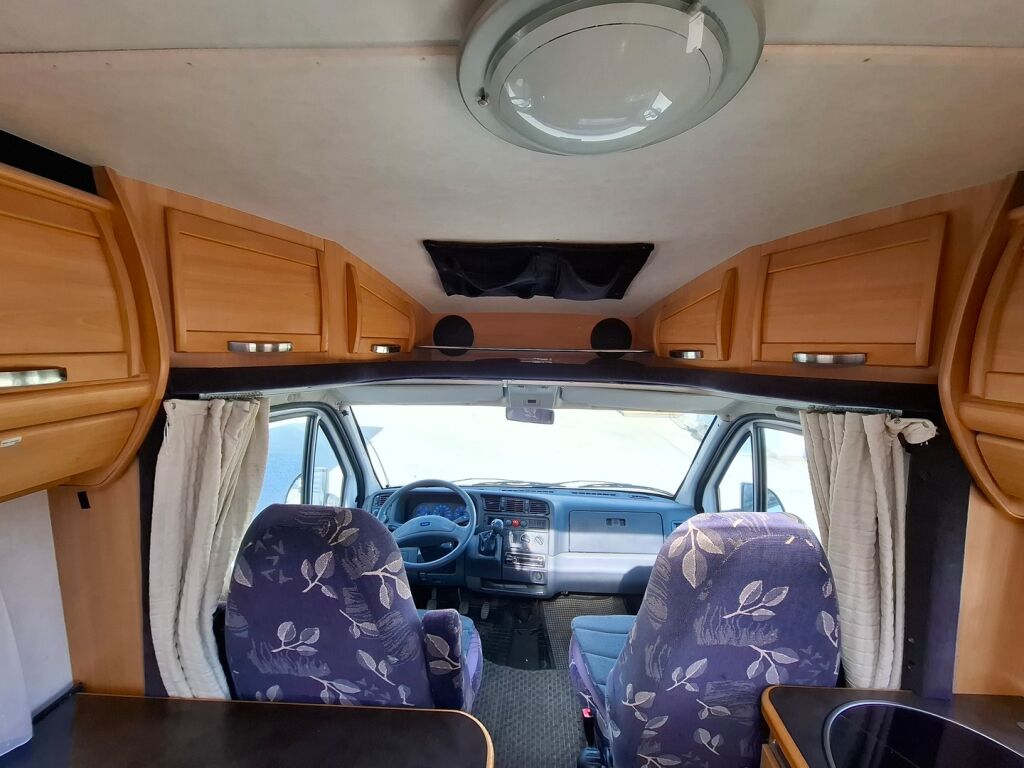 LMC 6600 TI 2002 Valkoinen