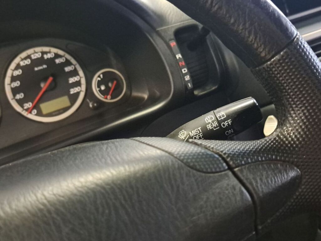 Honda CR-V 2002 Punainen