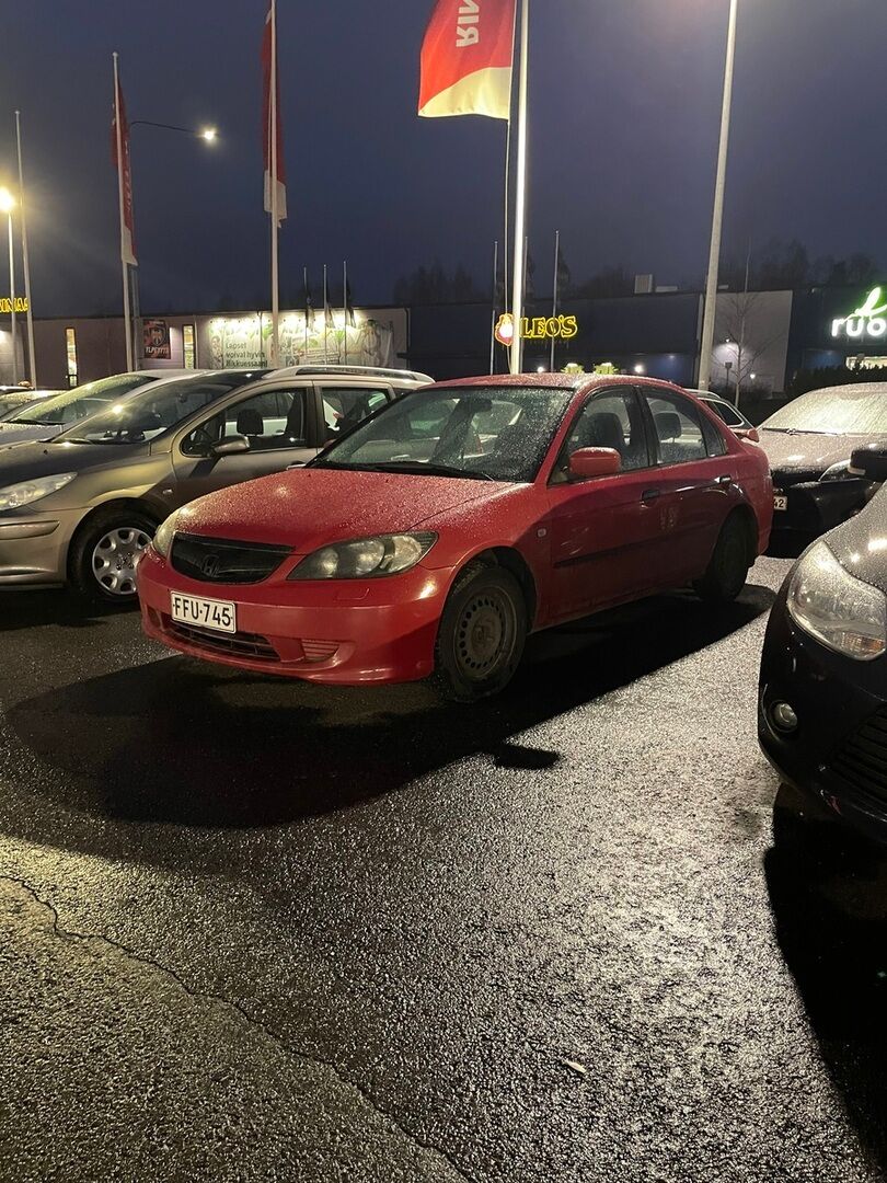 Honda Civic 2004 Punainen