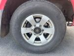 Nissan NP300 2003 Punainen