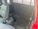 Nissan NP300 2003 Punainen
