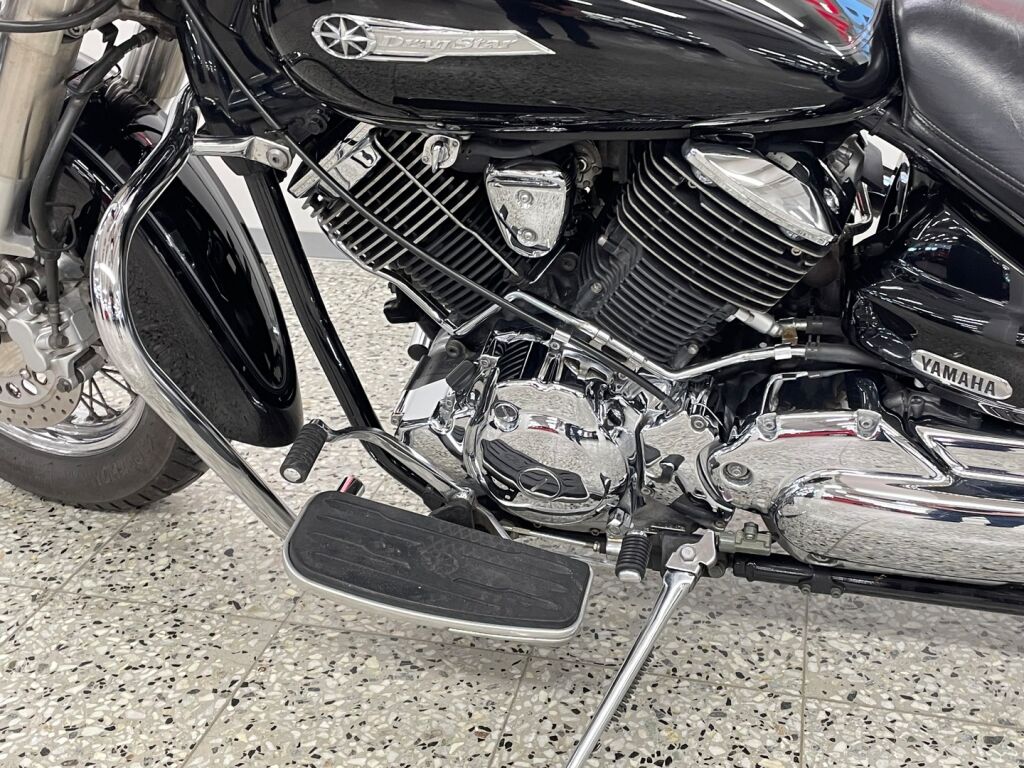 Yamaha XVS 2005 Musta