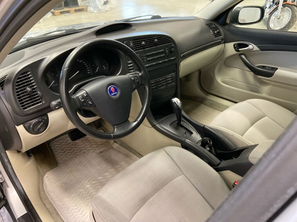 Saab 9-3 2003 Hopea