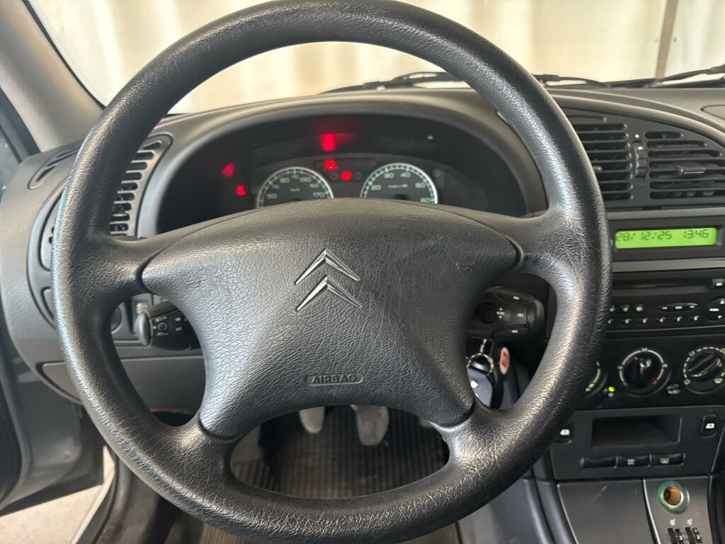 Citroen XSARA 2004 Harmaa