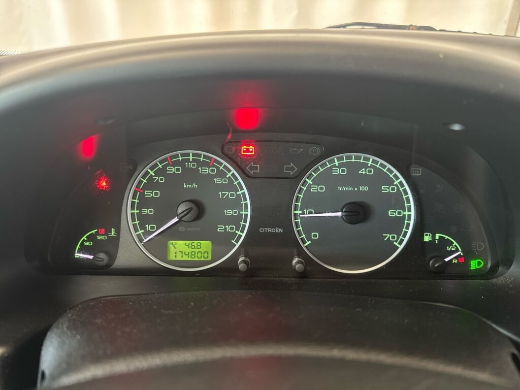 Citroen XSARA 2004 Harmaa