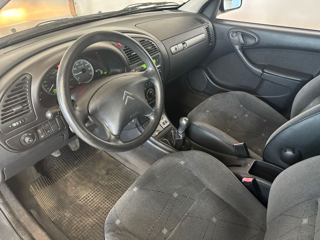 Citroen XSARA 2004 Harmaa