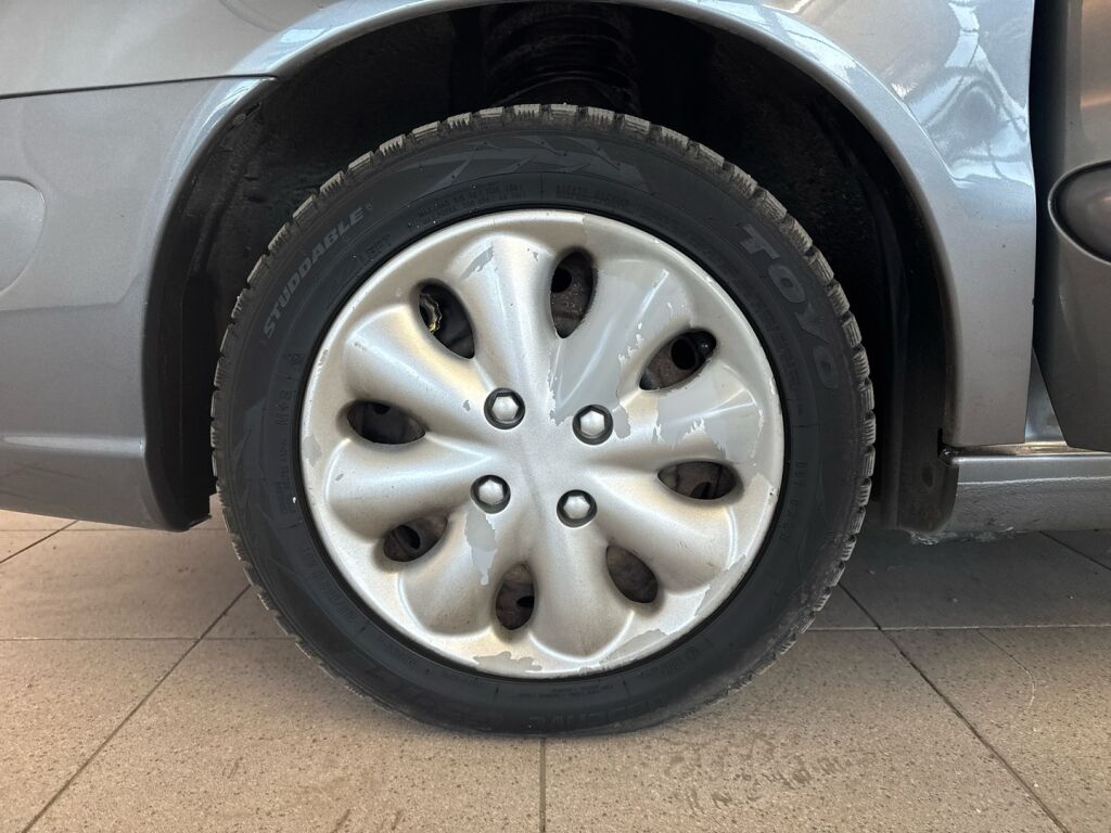 Citroen XSARA 2004 Harmaa