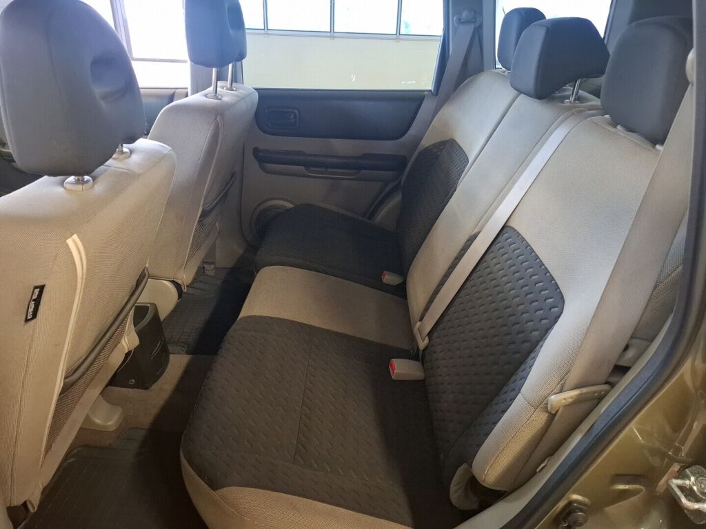 Nissan X-TRAIL 2004 Vihreä