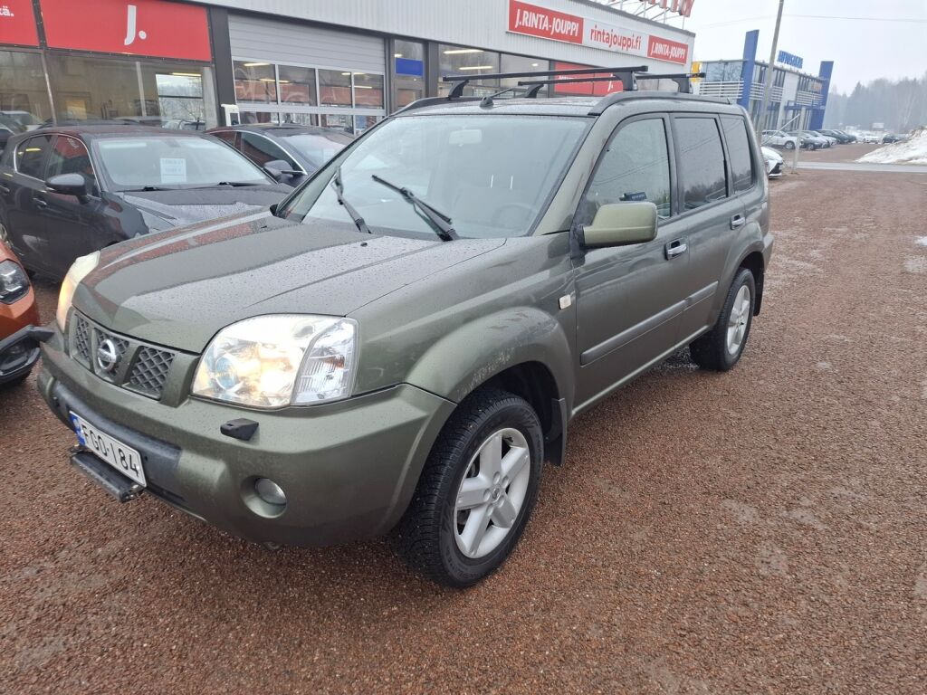 Nissan X-TRAIL 2004 Vihreä