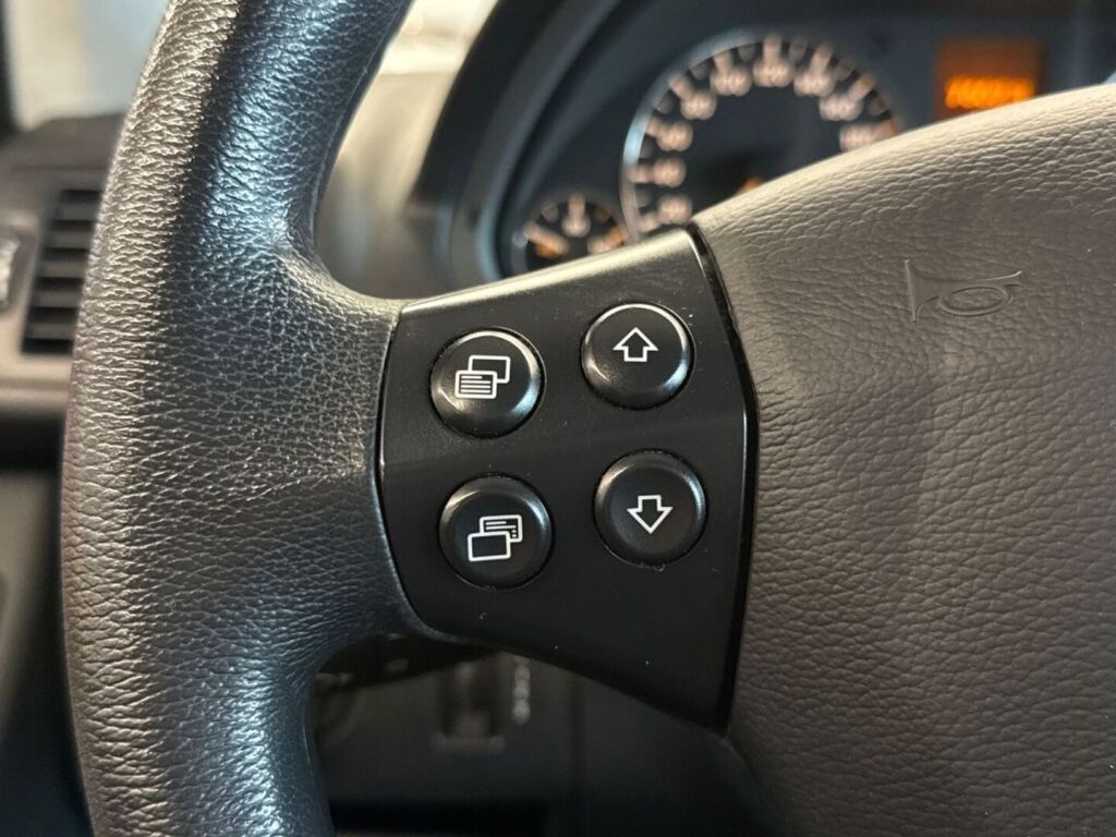 Mercedes-Benz A 2005 Musta
