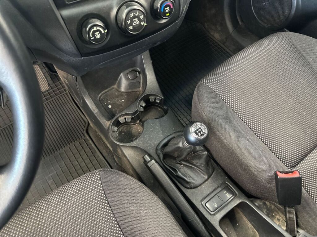 Kia Sportage 2005 Sininen