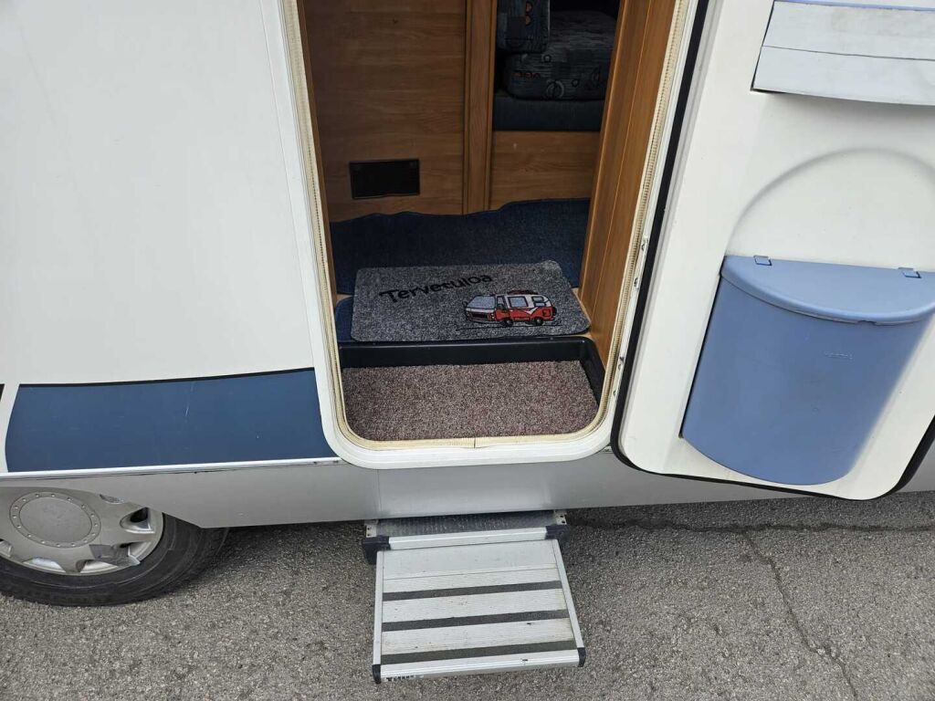 Hobby T550 2006 Valkoinen