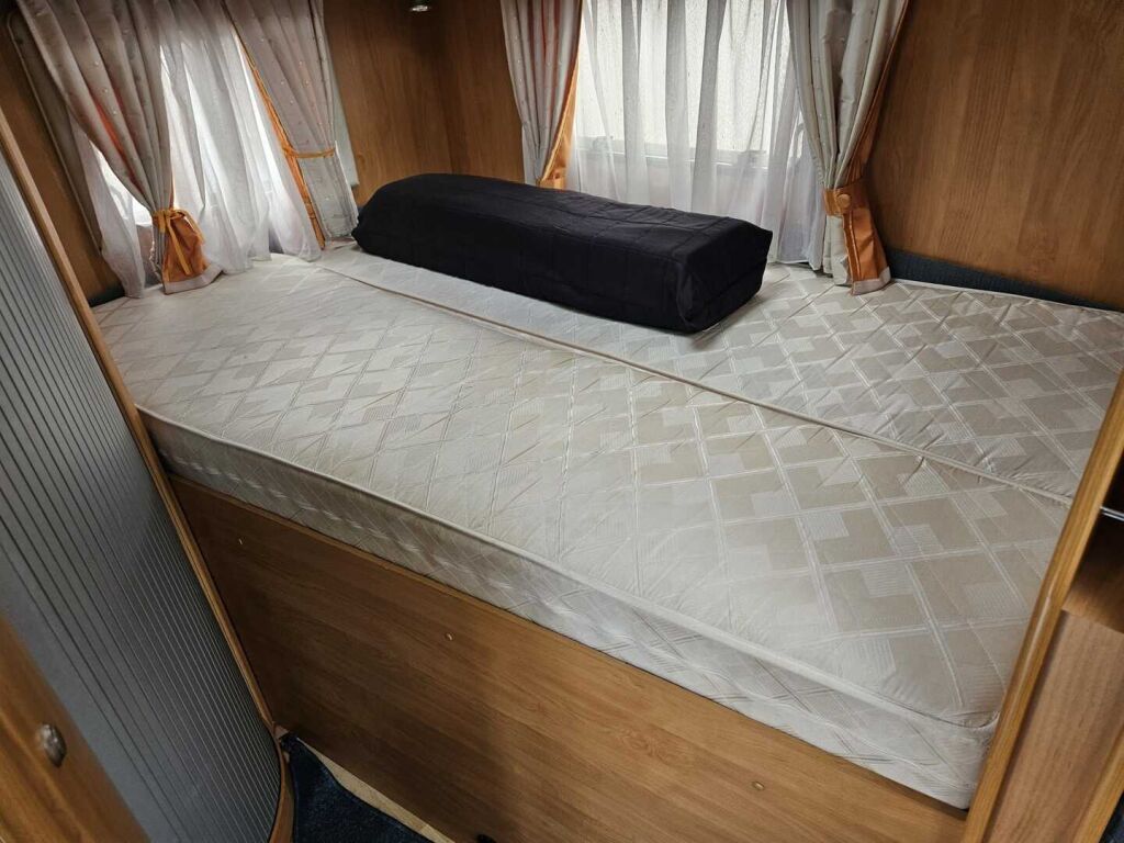 Hobby T550 2006 Valkoinen