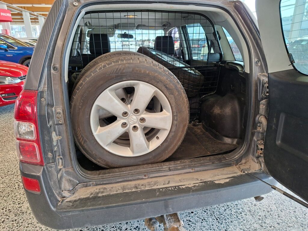 Suzuki Grand Vitara 2010 Harmaa