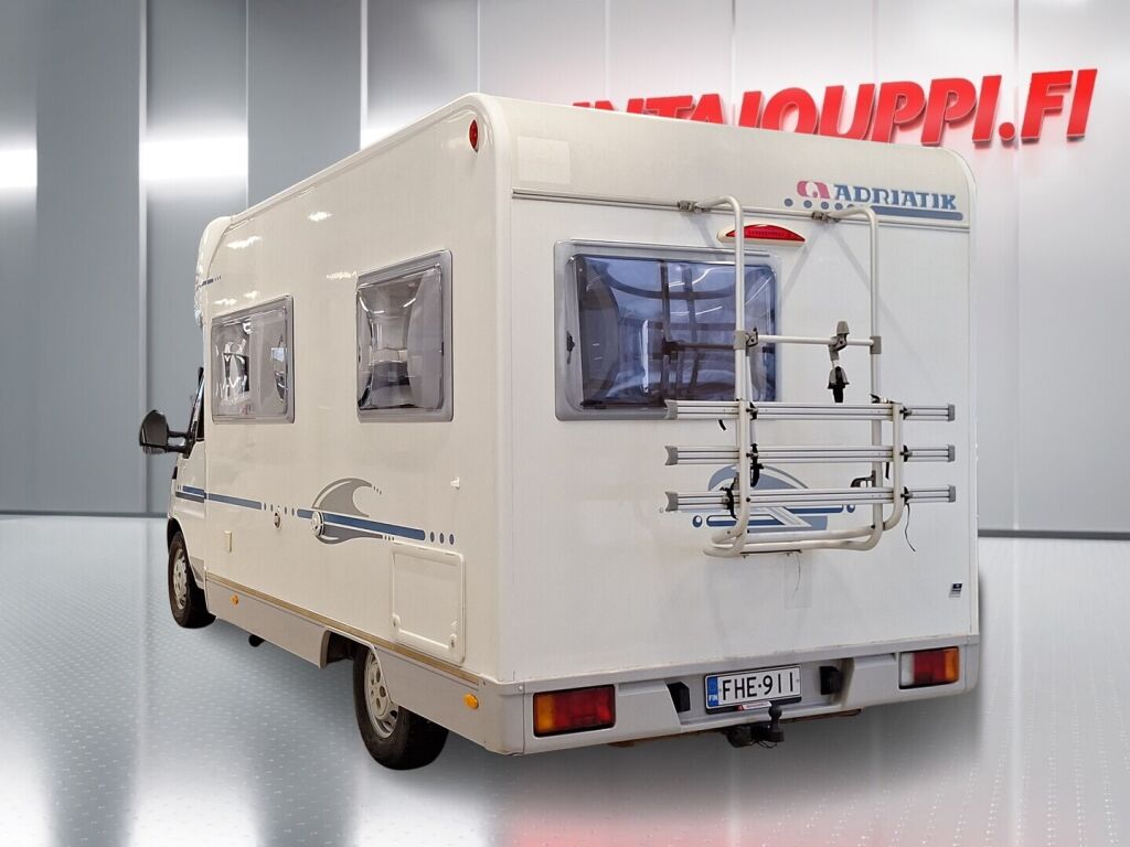 Adria Sport 2005 Valkoinen