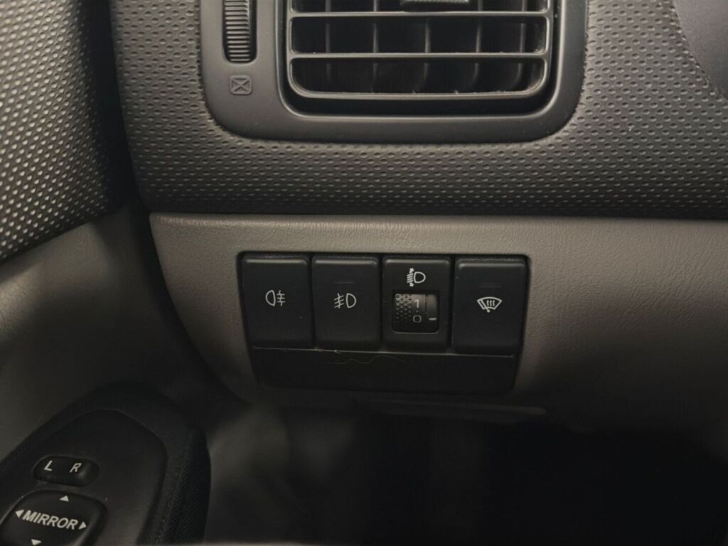 Subaru Forester 2006 Harmaa