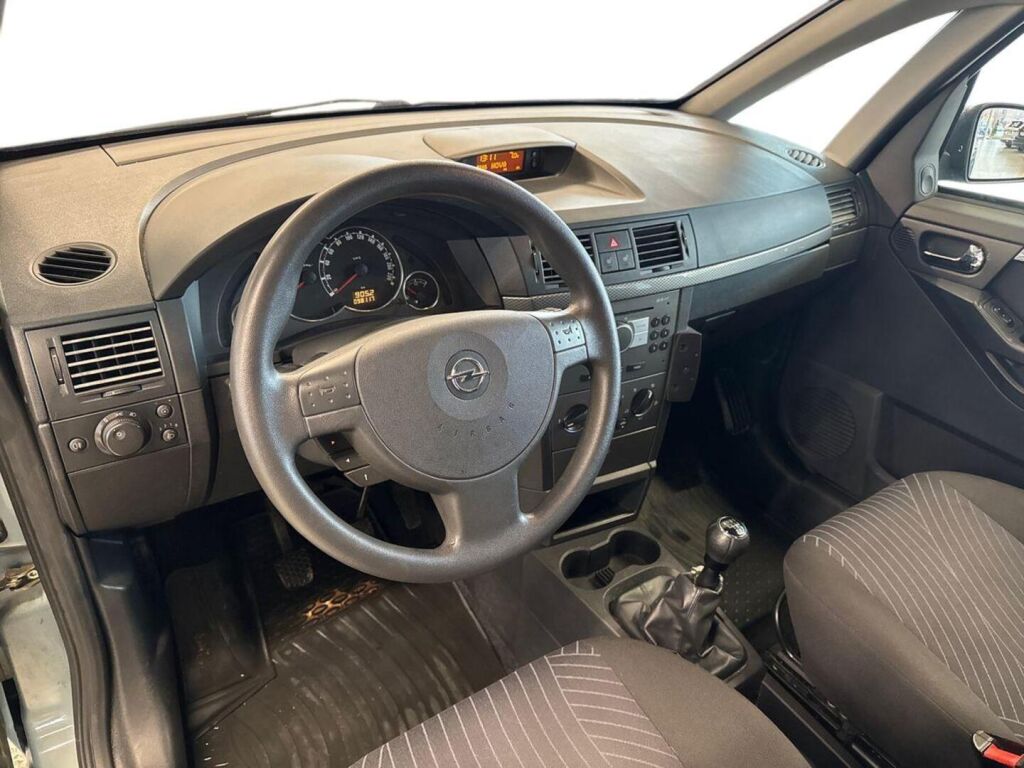 Opel Meriva 2006 Harmaa