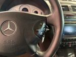 Mercedes-Benz E 2004 Musta