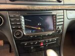 Mercedes-Benz E 2004 Musta
