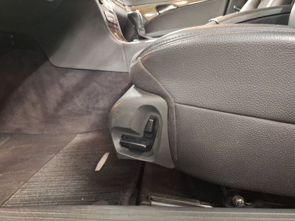 Mercedes-Benz E 2007 Harmaa