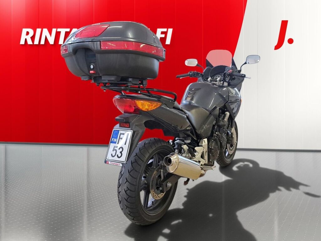 Honda CBF 2005 P JKO V 240