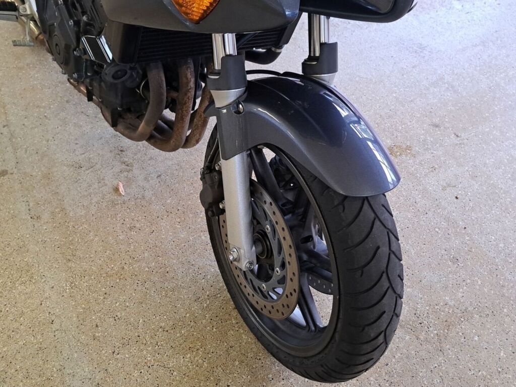Honda CBF 2005 P JKO V 240
