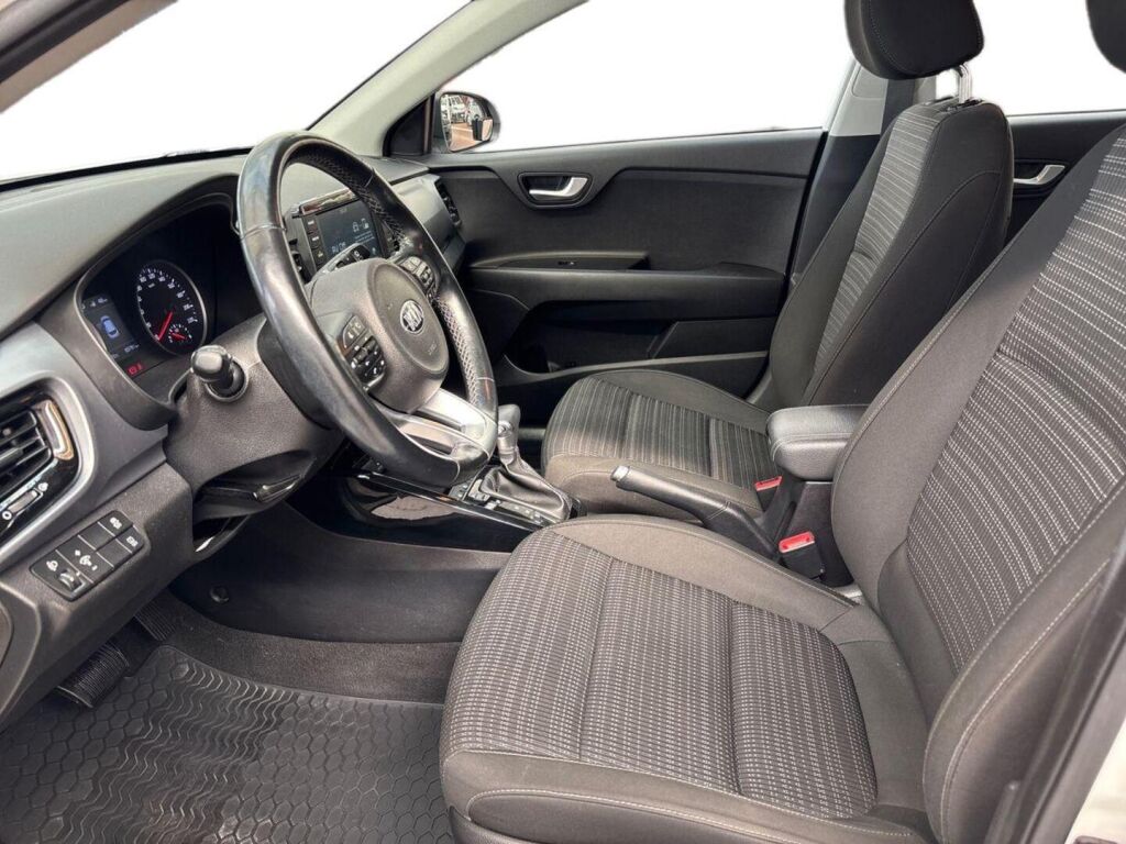 Kia Stonic 2020 Valkoinen