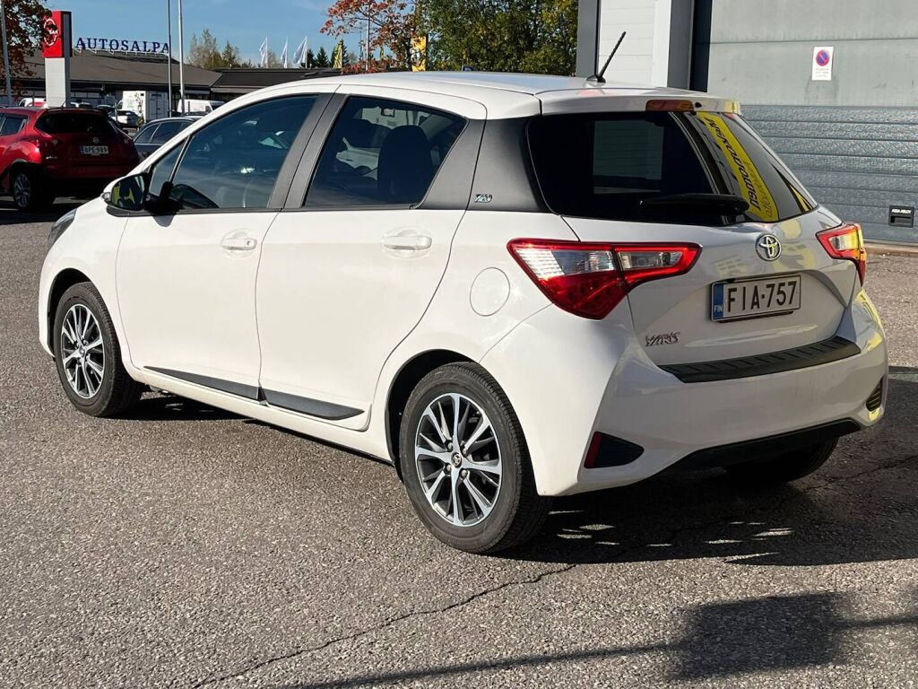 Toyota Yaris 2020 Valkoinen