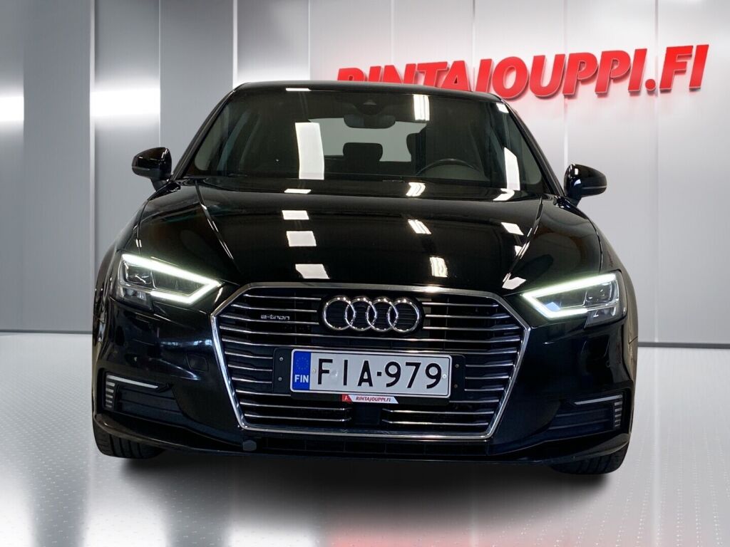 Audi A3 2017 Musta