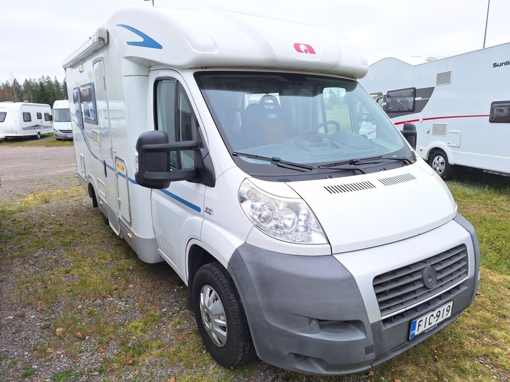 Adria Coral Sport 573 DS 2007 Valkoinen