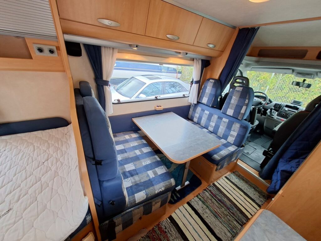 Adria Coral Sport 573 DS 2007 Valkoinen