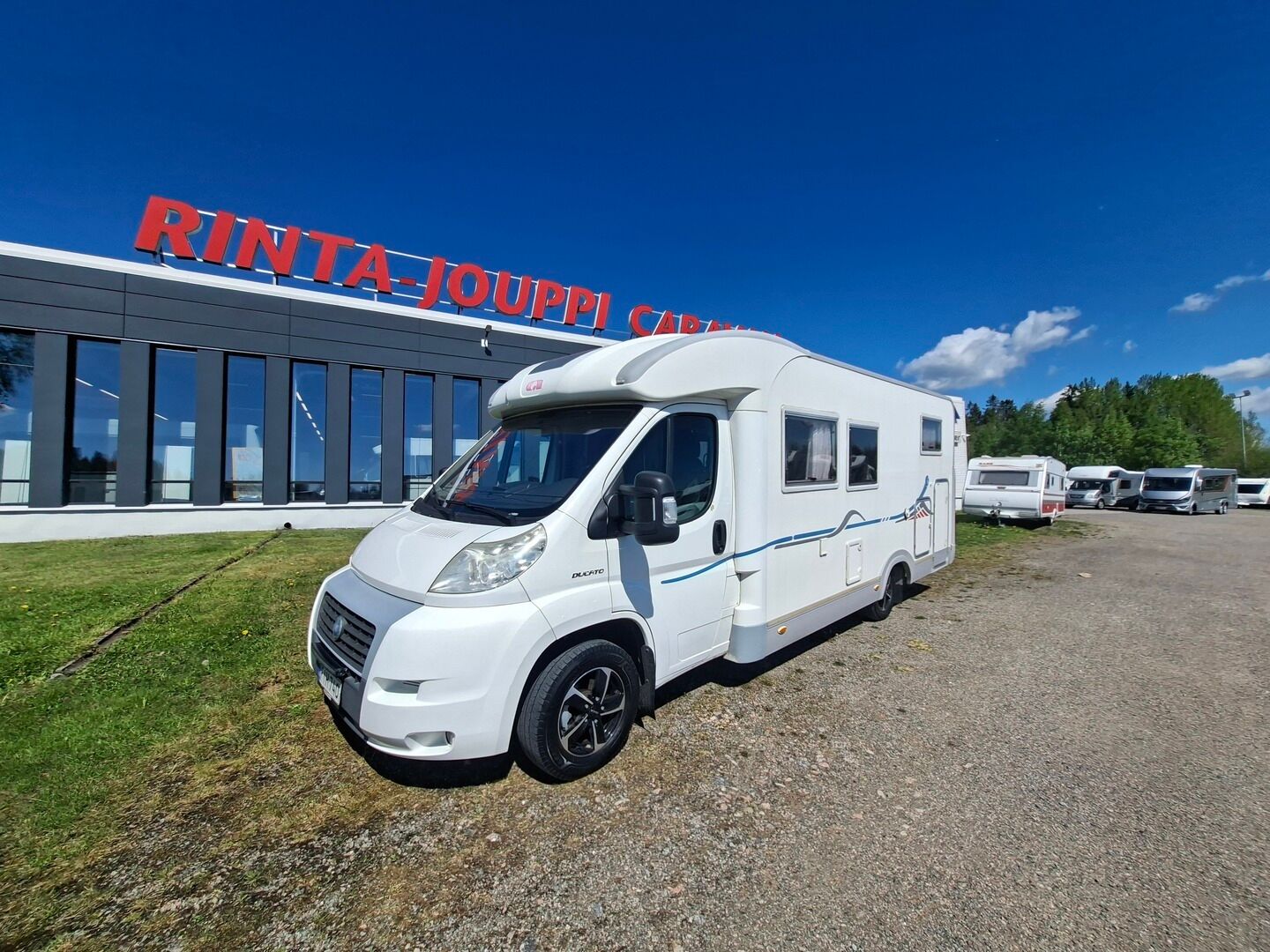 Adria Coral Plus 660 SL