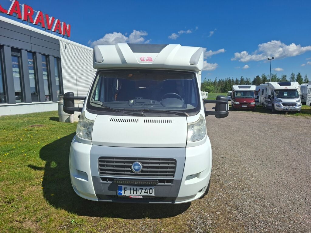 Adria Coral Plus 660 SL 2007 Valkoinen